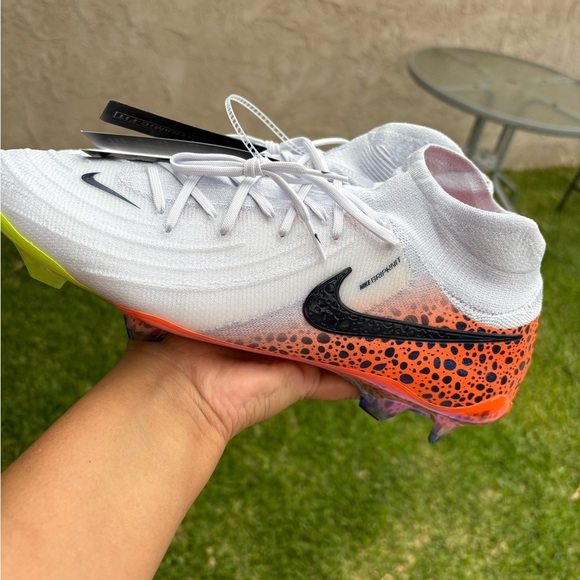 Nike Phantom Luna 2 Elite FG Electric Pack Soccer Cleats HF4839-900 Men’s Sz 12 main image 15